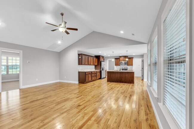 Building Photo - 157 Deyoung Meadows Dr