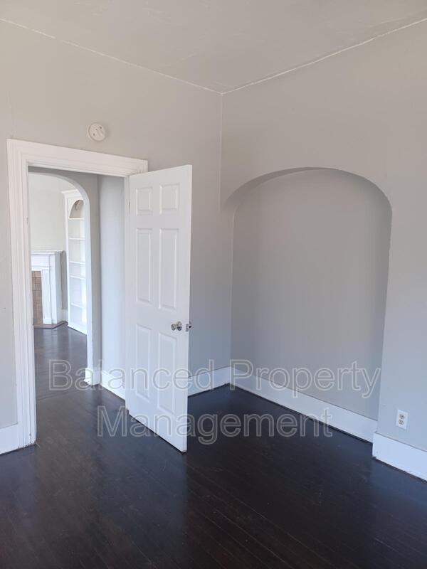 1409 SW Topeka Blvd Unit A, Topeka, KS 66612 Condo for Rent in Topeka