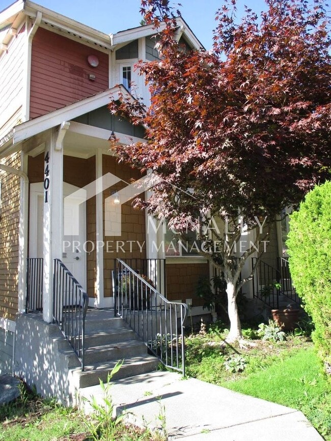 Building Photo - 4401 S 12th St