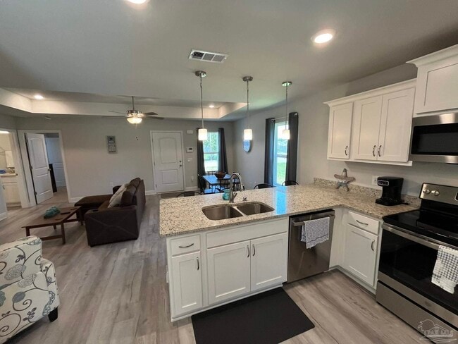 Foto del edificio - 1949 Justice Cir