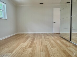 Building Photo - 1154 Cooper Dr