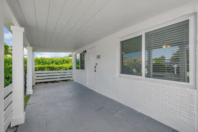 Foto del edificio - 222 SW 14th Ave