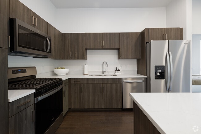 Kitchen 2 - The Parkway Apartments