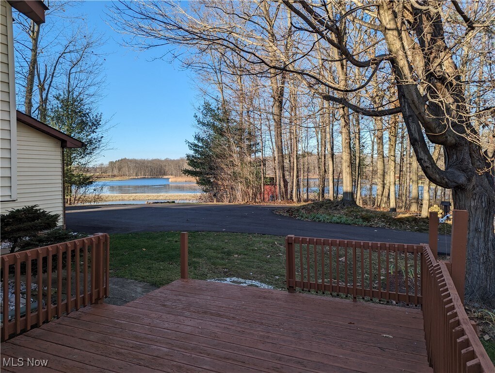 13807 Equestrian Dr Burton, OH 44021 – photo 4