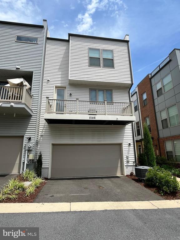 Building Photo - 5146 Longstone Way