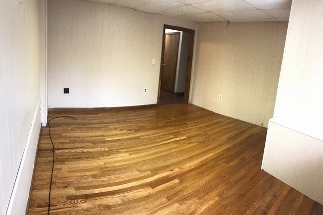 Building Photo - 3 E Main St