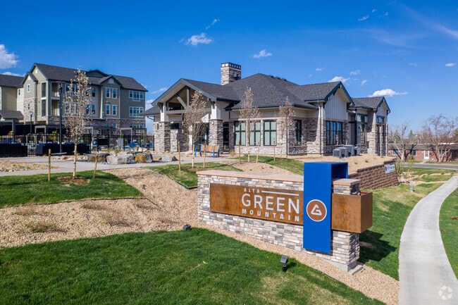 Building Photo - Acre Green Mountain