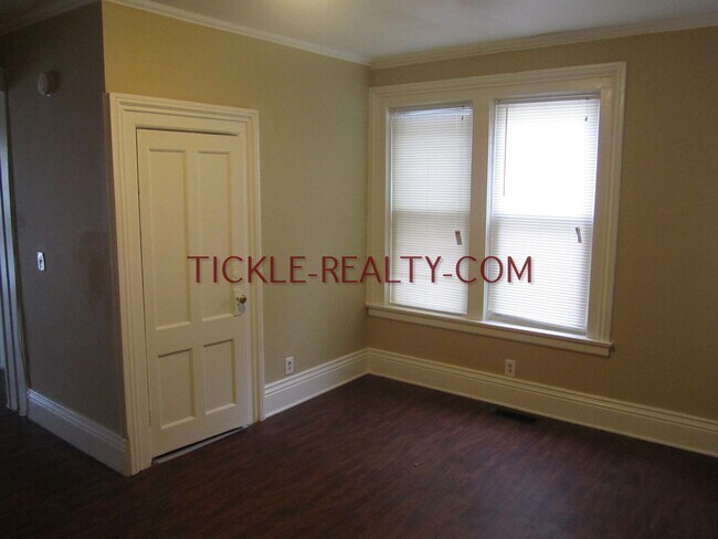 Foto del edificio - 11 Lafayette Pl