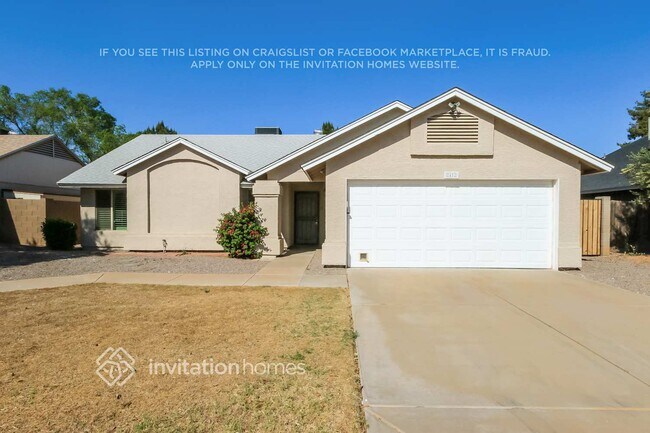 Building Photo - 2402 N Pleasant Dr