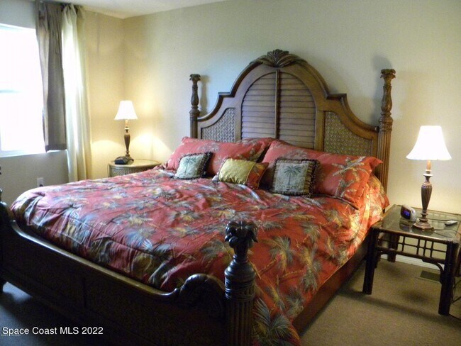 Foto del edificio - 230 Canaveral Beach Blvd