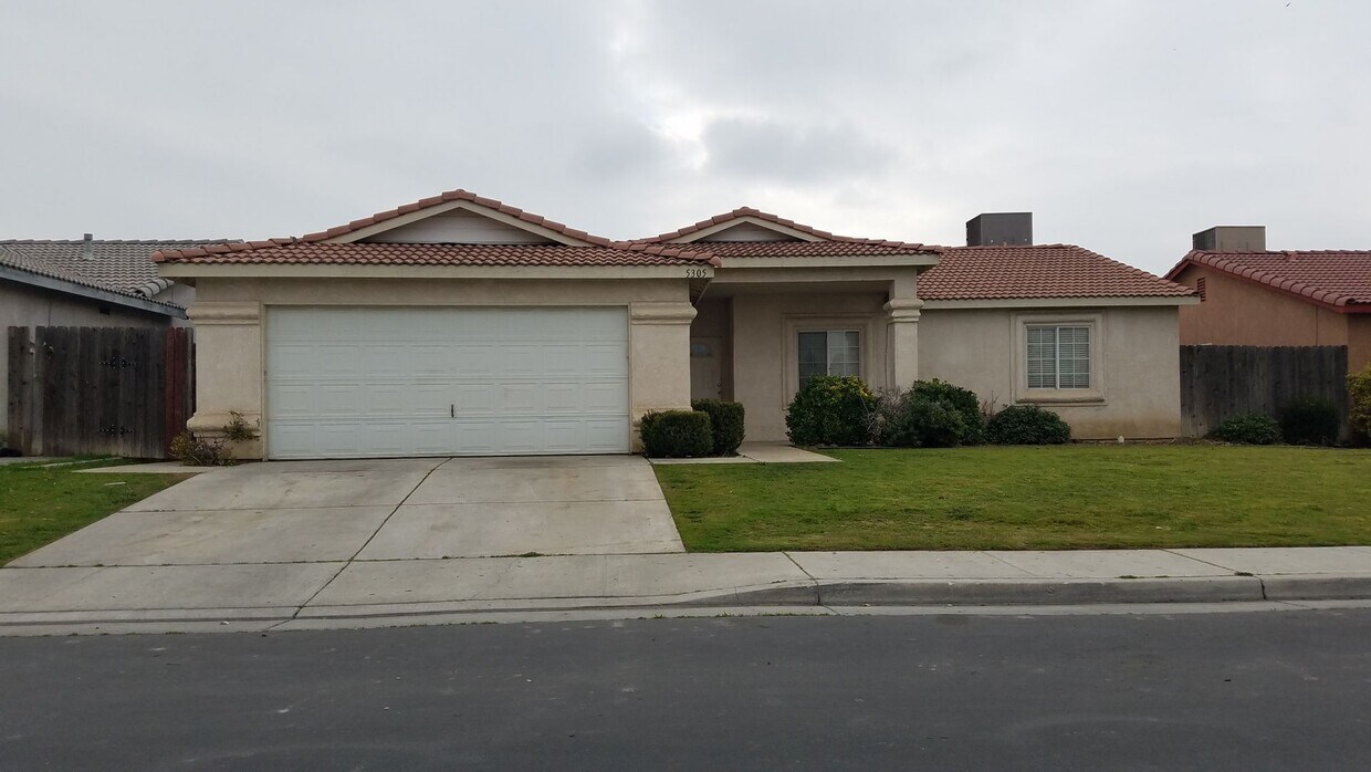 Foto principal - 5305 San Mateo Dr., Bakersfield, CA 93307