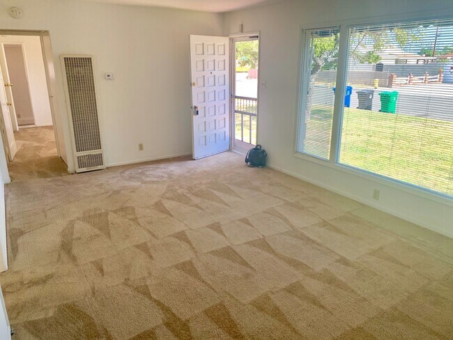 Building Photo - Lovely Home in Westminster for Rent -8451 ...