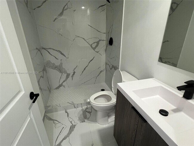 Foto del edificio - 14617 SW 262nd St