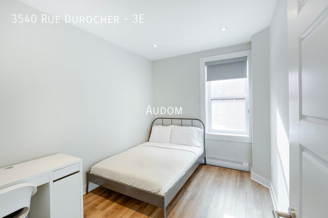 Photo du bâtiment - 3540 Rue Durocher
