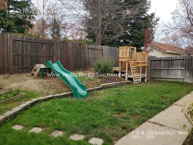 Building Photo - Beautiful Home in quiet Folsom Neighborhood!