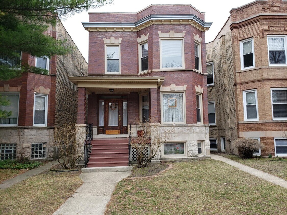 Primary Photo - 4232 N Wolcott Ave