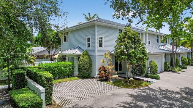 Foto del edificio - 608 SW 15th St