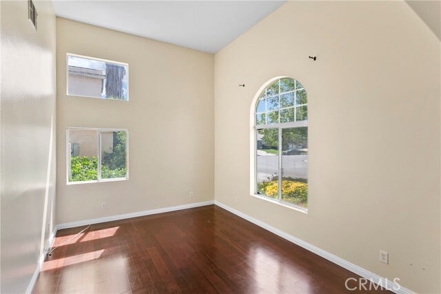 Building Photo - 1763 Naples Ave