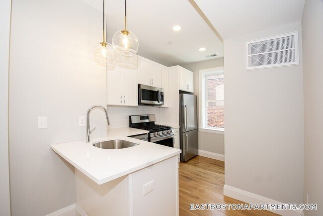 Foto del edificio - 58 Frankfort St