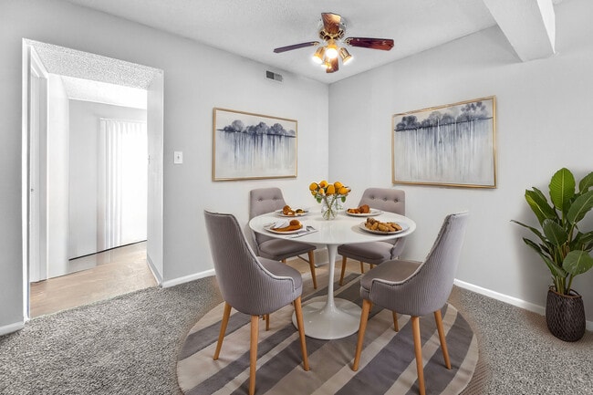 Dining Area - Union Flats and Townhomes