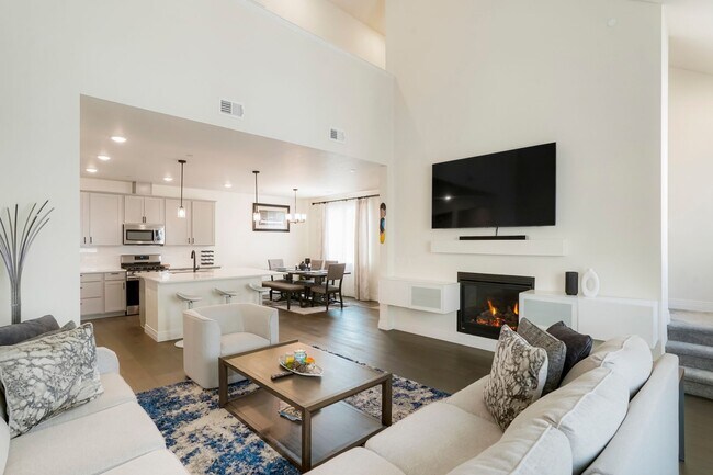 Foto del edificio - CLM-Brookhaven Condominiums