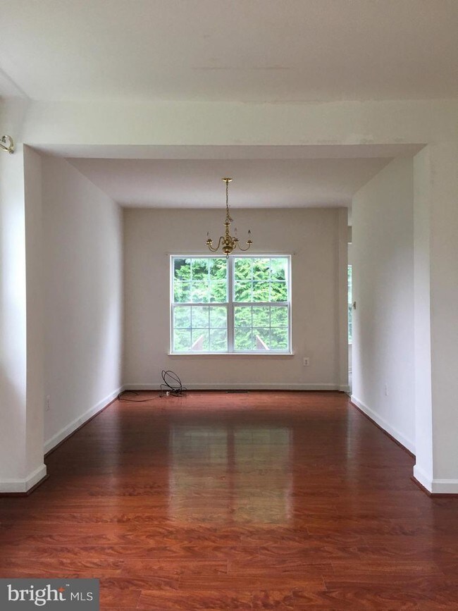 Foto del edificio - 5801 Winding Oaks Ct