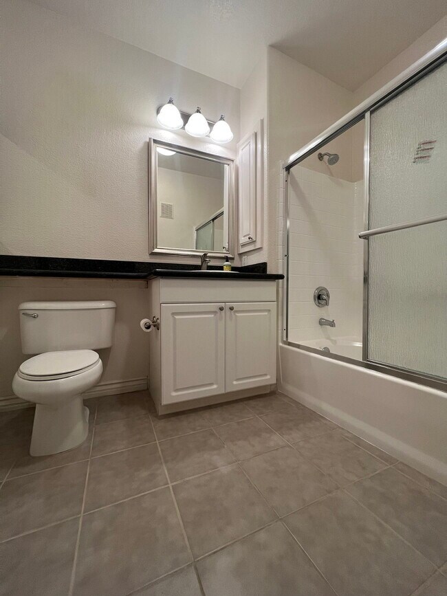 Bathroom - 4155 Executive Dr