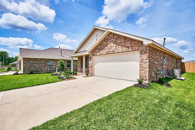 Building Photo - 3415 Golden Amber Ct