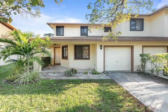 Building Photo - 6094 Live Oak Ct