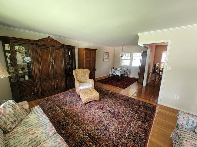 Building Photo - 1713 Pebble Beach Dr