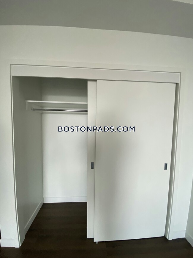Foto del edificio - 100 Sudbury St.