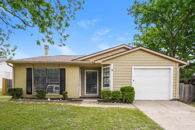 Building Photo - 6958 Sandybrook Dr