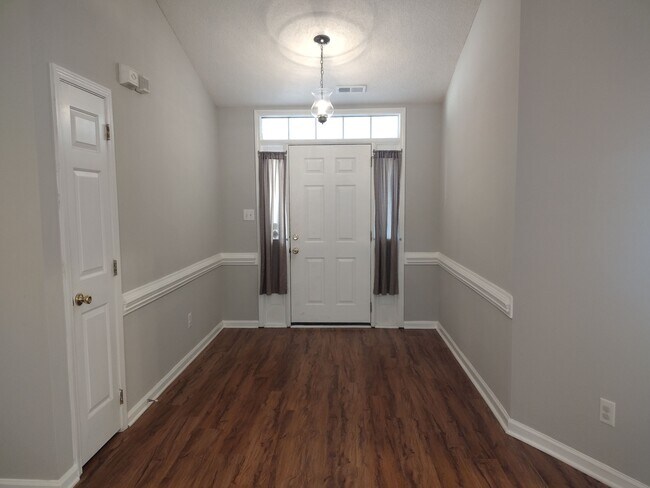 Building Photo - 7528 Heronwood Ln
