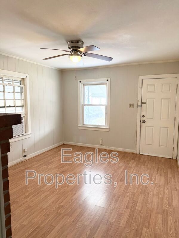 Foto del edificio - 411 Beale St