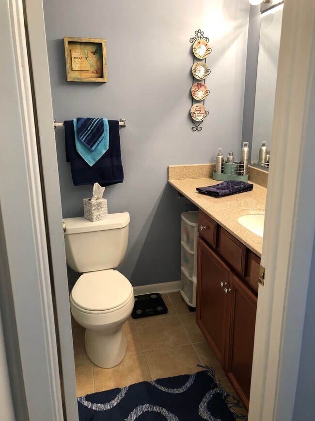 Foto del edificio - 304 N Carter St