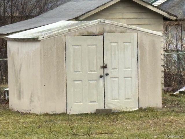 Foto del edificio - 805 Hartner St