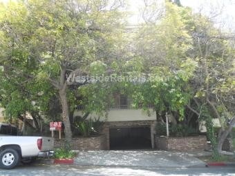 Foto principal - 11930 Montana Ave