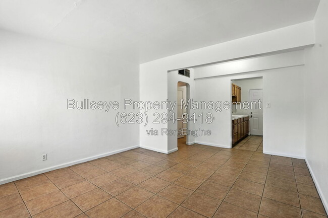 Building Photo - 303 W Highland Ave