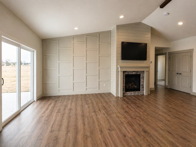 Foto del edificio - BEAUTIFUL 4 BED 3 BATH HOME IN REXBURG WITH CONNECTED OFFICE & SEPARATE ENTRANCE