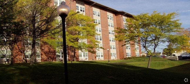 Building Photo - Aspen Crossing