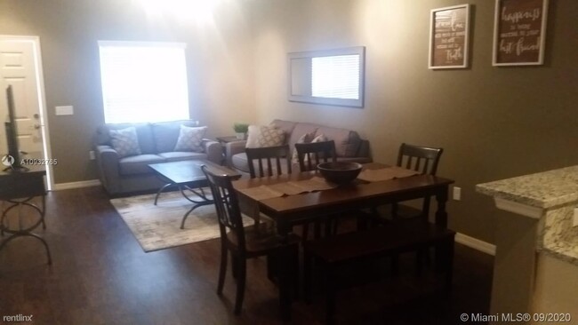 Foto del edificio - 3 br, 2 bath House - 3243 Cupid Pl 3243