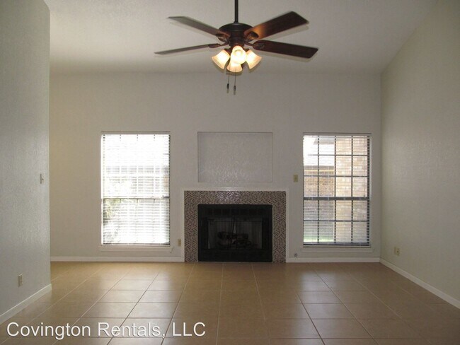 Building Photo - 3 br, 2 bath House - 4418 Lone Star Trl