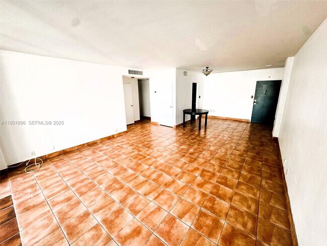 Foto del edificio - 3301 NE 5th Ave