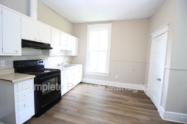 Foto del edificio - 524 Fulton Ave SW