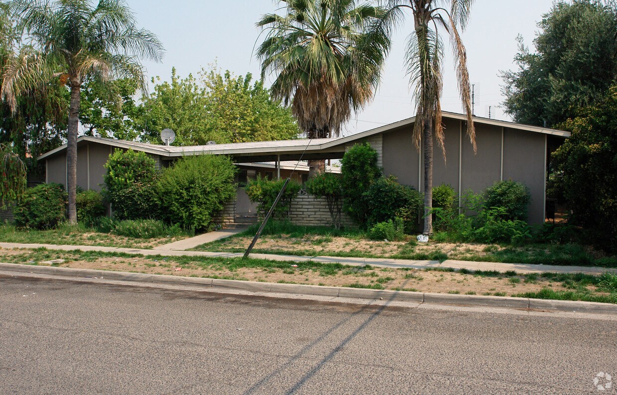 Building Photo - 1225 E Vassar Ave
