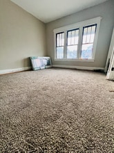 Building Photo - 197 Cable St