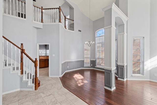 Foto del edificio - 892 Brentwood Dr