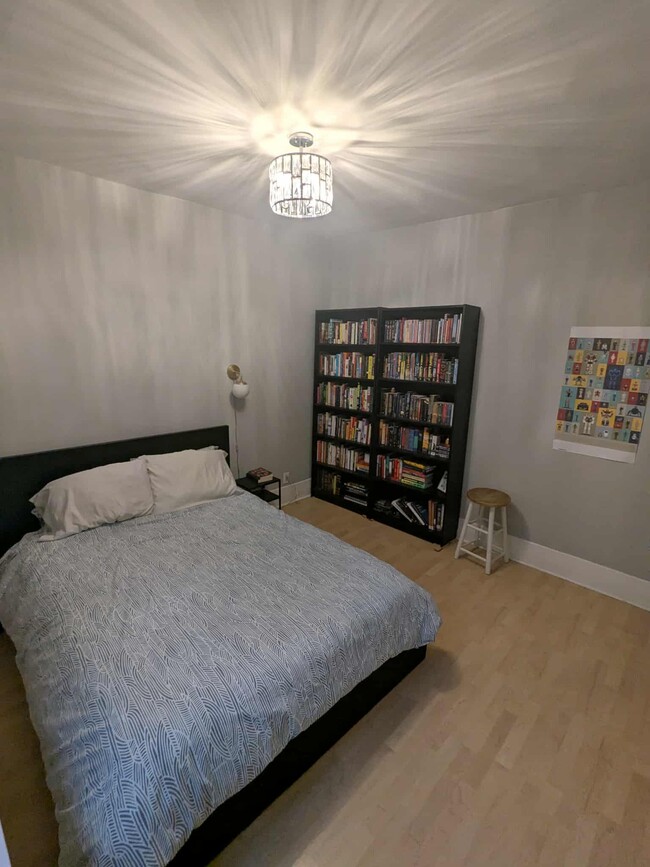 Chambre à coucher - 4067 Av Grey