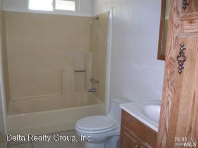 Building Photo - 3 br, 2 bath House - 144 Creekside Cr