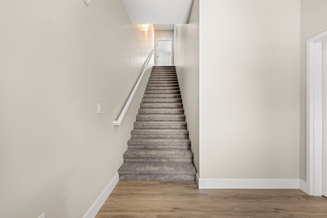 Foto del edificio - Stonecrest South STE 105 &amp; Unit 205